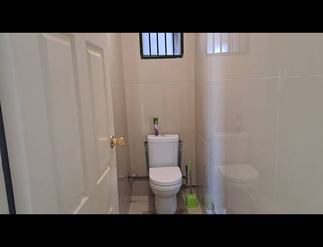 3 BEDROOM FLAT FOR SALE IN SOUTH BEACH